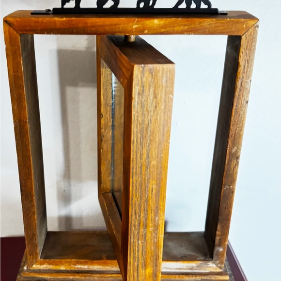 Vintage Swivel Photo Frame withh Iron Black Bears 3.5x5” Weathered Wood Rustic - Picture 3 of 10